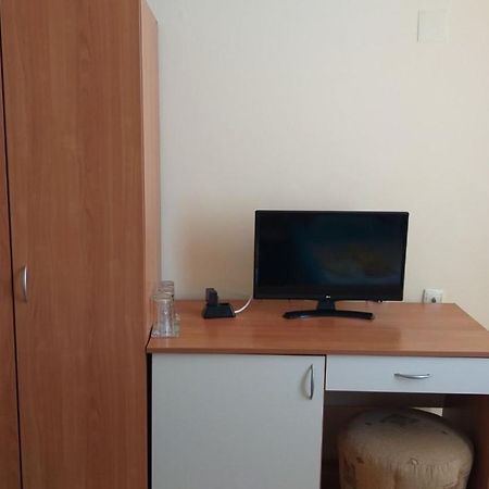 Ivanovi Guest House Приморско Экстерьер фото