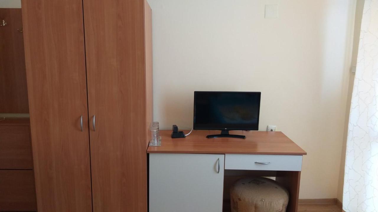 Ivanovi Guest House Приморско Экстерьер фото
